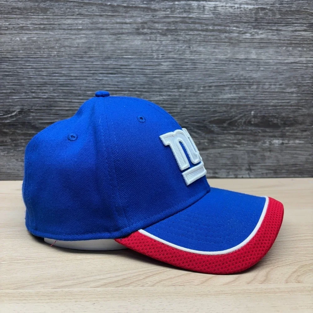 New‎ York Giants Hat Cap Flex Fit Blue Red NFL Football M/L New Era NY